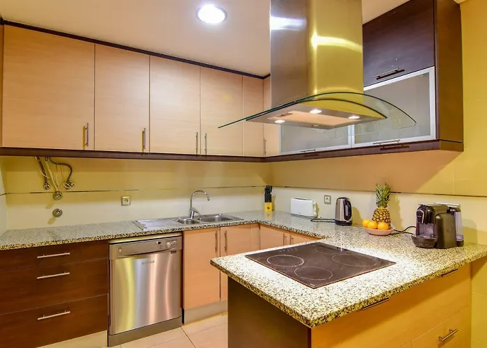 Stunning With Pool Albufeira