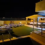 Villa Stunning With Pool *