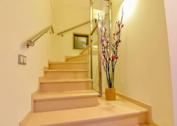 Stunning With Pool Villa Albufeira